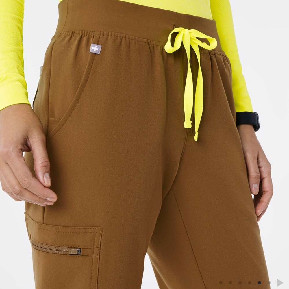 Figs jogger scrub pant (L)